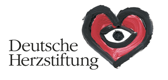 Logo der Deutschen Herzstiftung als stilisiertes Herz mit roter Farbe, schwarzem Rand und einem symbolischen Auge und dem Schriftzug Deutsche Herzstiftung