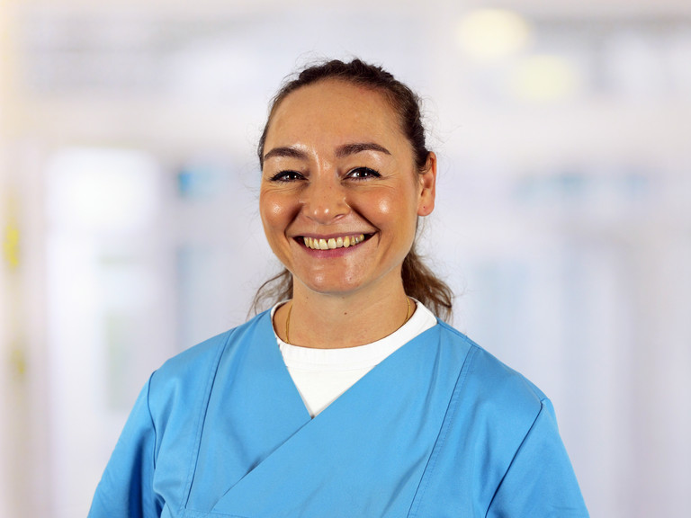 Dr. Anissa Habib-El-Chafchak ist leitende Oberärztin der Kardiologie am Evangelischen Amalie Sieveking Krankenhaus in Hamburg Volksdorf
