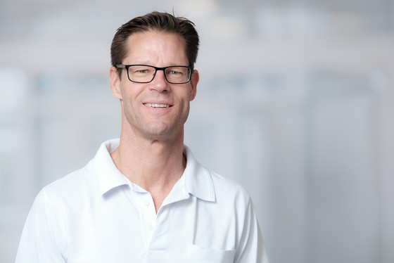 Portrait Dr. Lars Kock, Chefarzt Klinik für Gefäß- und endovaskuläre Chirurgie